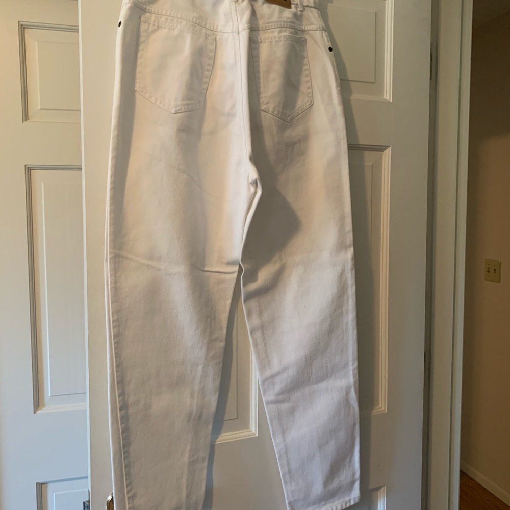 Jeans - Picture 2 of 3